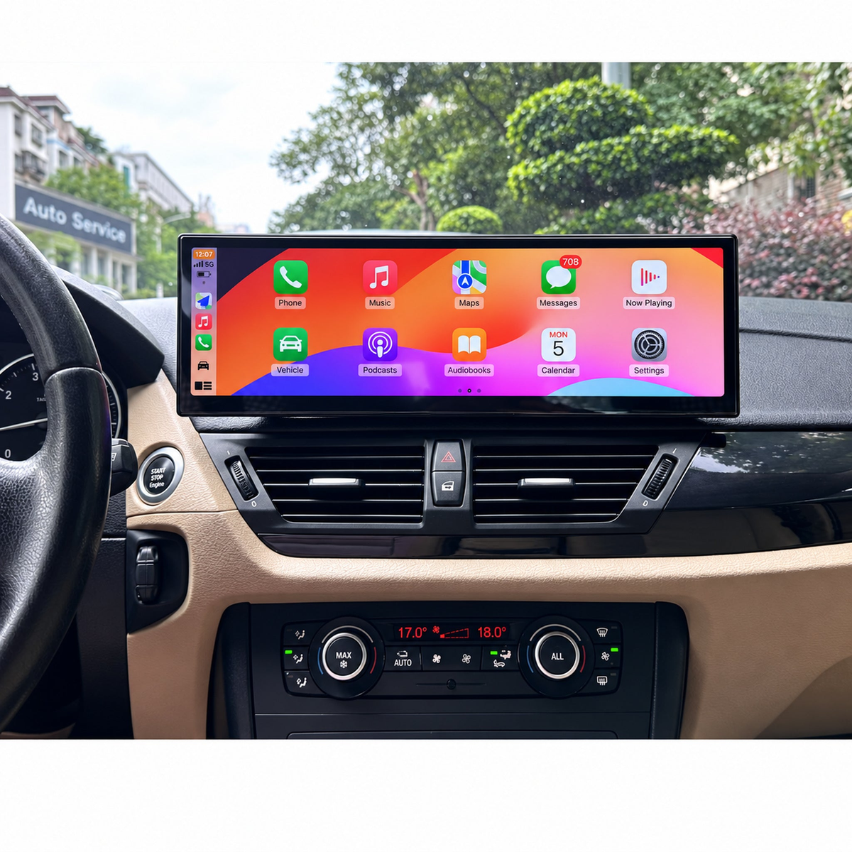 Navigation display with English interface
